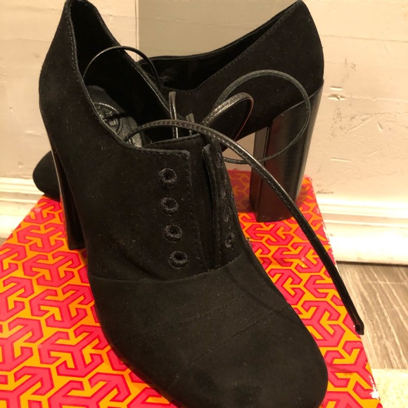 Tory Burch Stella Solid Oxford Leather Suade - Picture 7 of 10
